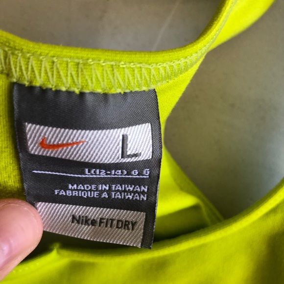 Vintage Nike lime Green Sports bra - Picture 3 of 6